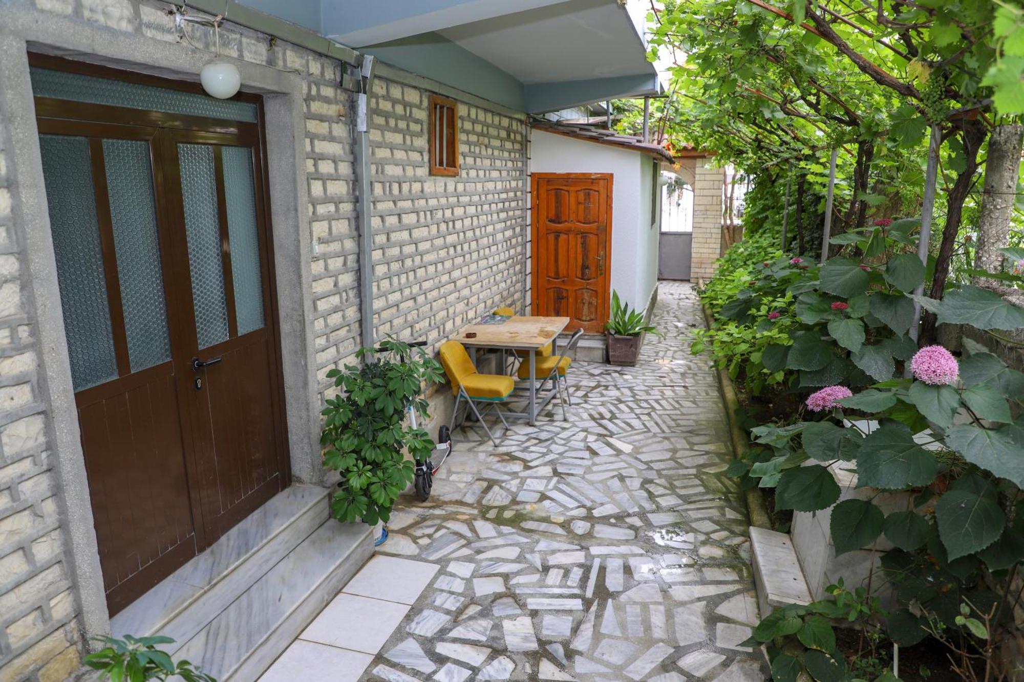 Guesthouse Katerina Berat Exterior foto